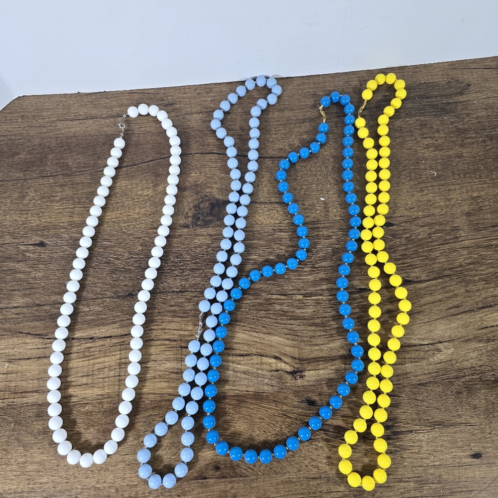 Vintage Bubblegum Necklace Lot Of 4 Multicolored